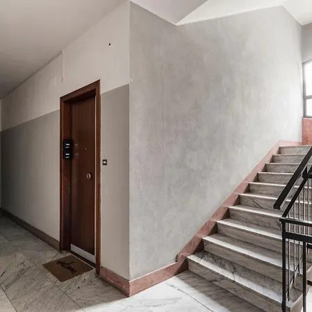 Lungotevere Bijou With Private Balcony Appartement *